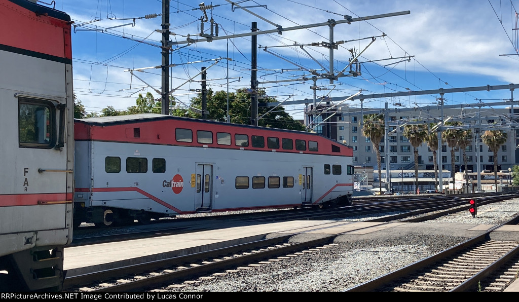 Caltrain 114